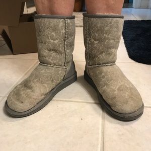 Uggs